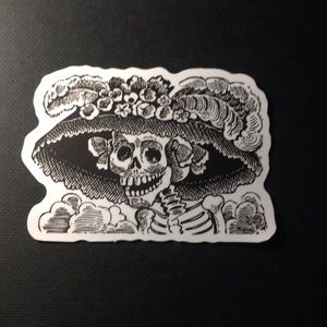 10/$10✨ Sticker ~ Skull ~